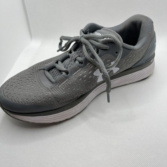 Under Armour charged bandit 4 running shoes Size 6 Womens Ladies Tennis shoes - Picture 2 of 6